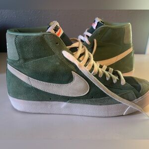 Nike Blazer '77 Vintage Mid 'Healing Jade'